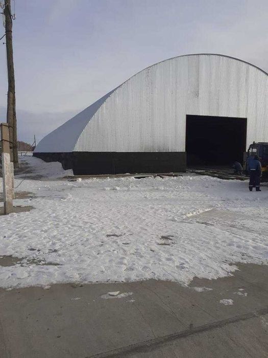 Ангар. Сборно-разборная металлоконструкция.