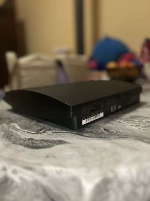 PS3 slim 320 GB GTV 4 не е ползван