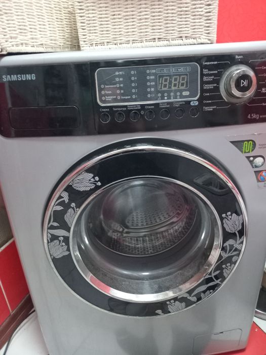 Продам машинку автомат