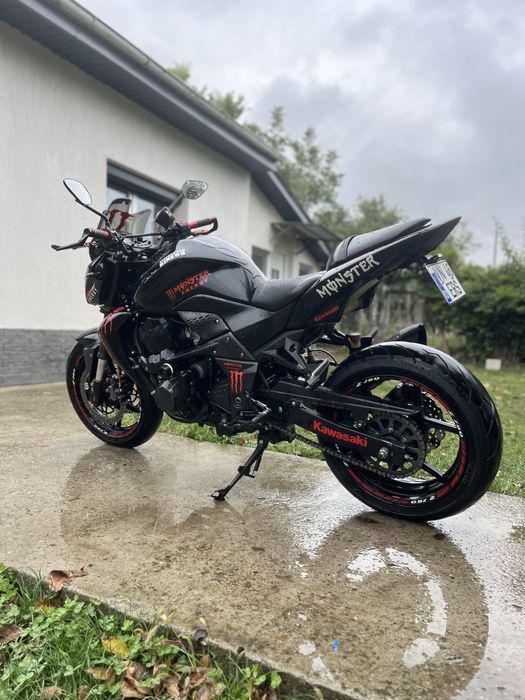 Kawasaki Z750 Black Edition