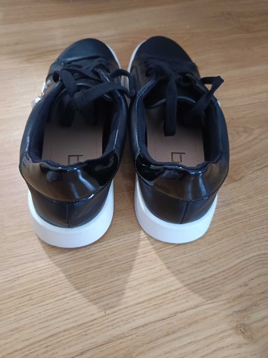 Дамски маратонки