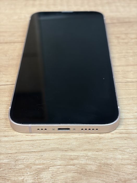 Iphone 13 pink запазен