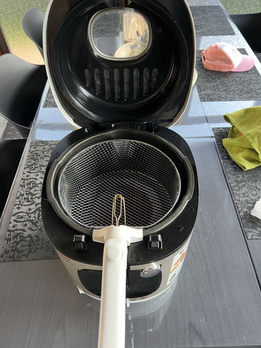 Friteuza Tefal Mega FR 480015 XXL