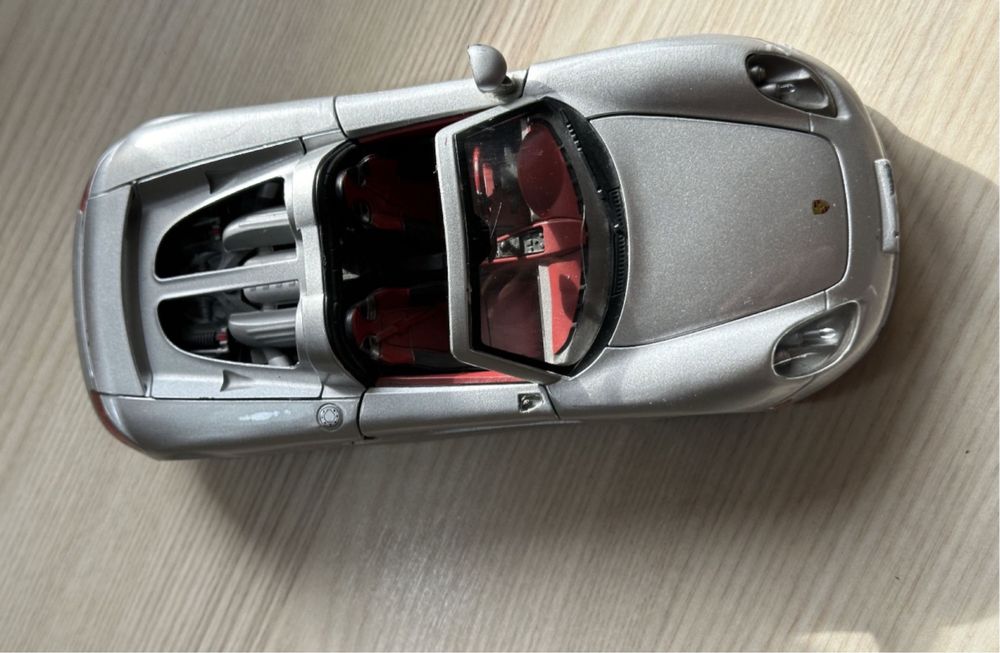 Macheta auto Porche Carrera 1/24 Cararama