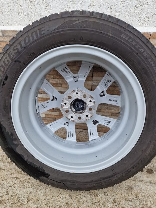 Jante 17 BMW X1 F48, X2 F39 cu anvelope iarnă Bridgestone Blizzak