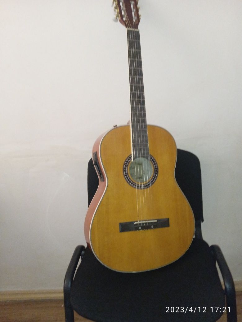 Gitara klassika  yangi