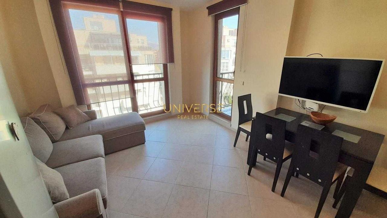 Продава се Тристаен апартамент в к.к. Слънчев бряг - 70 кв.м за 1629 €/кв.м - Снимка #2