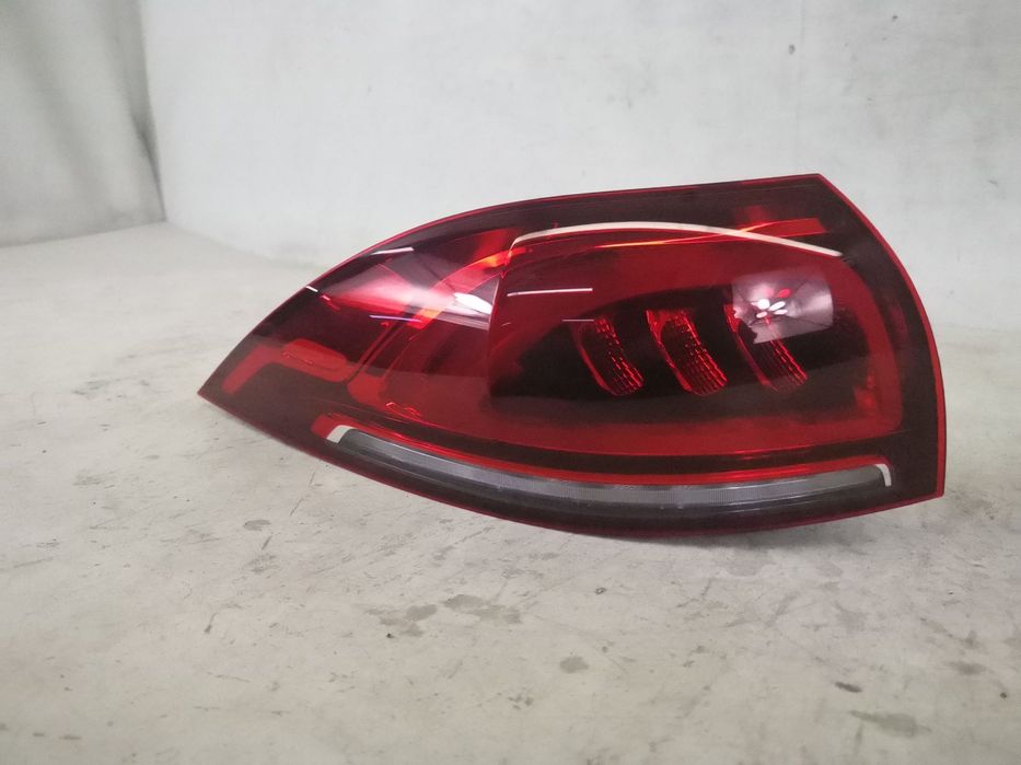 Lampa Stop Frana Stanga Originala In Stare Buna Mercedes-Benz  GLE  1