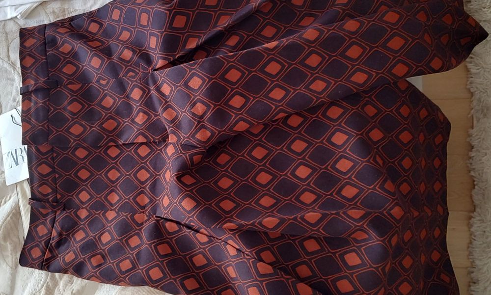 Панталон на ZARA