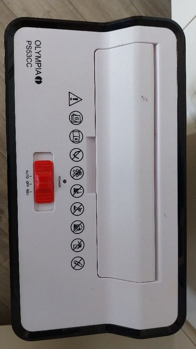 Шредер унищожител на документи