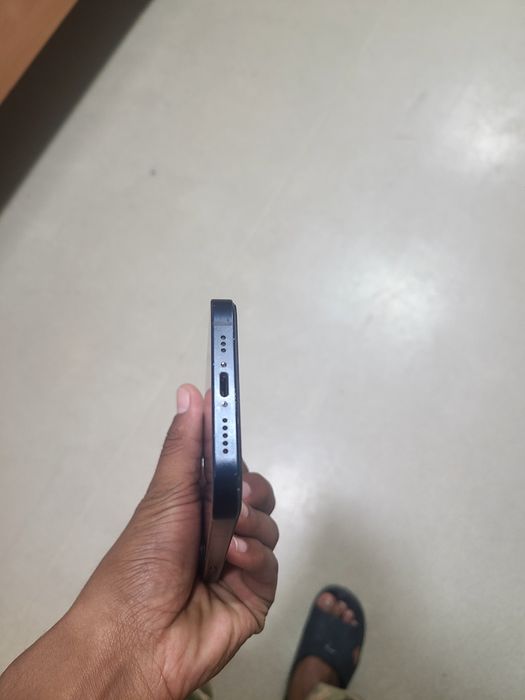 iphone 12 holati ideal xotirasi 128 yomkost 85% obmen yoq naxtga
