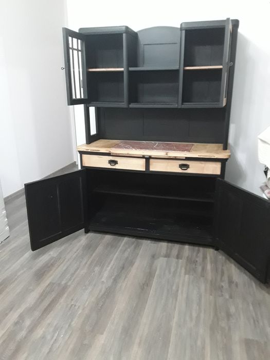 Dulap foarte vechi  de colectie reconditionat stare perfecta