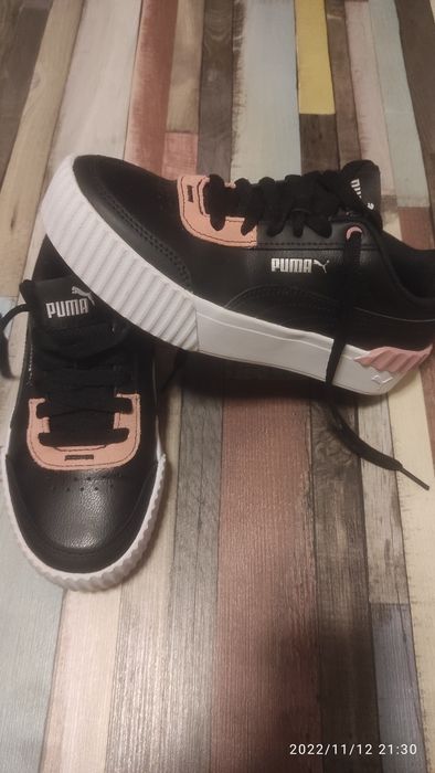 Нови обувки Puma 36