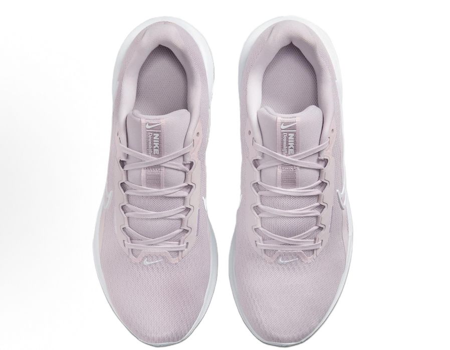 NIKE кроссовки женские
