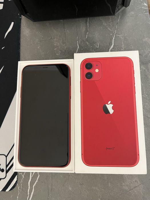 Продам IPhone 11
