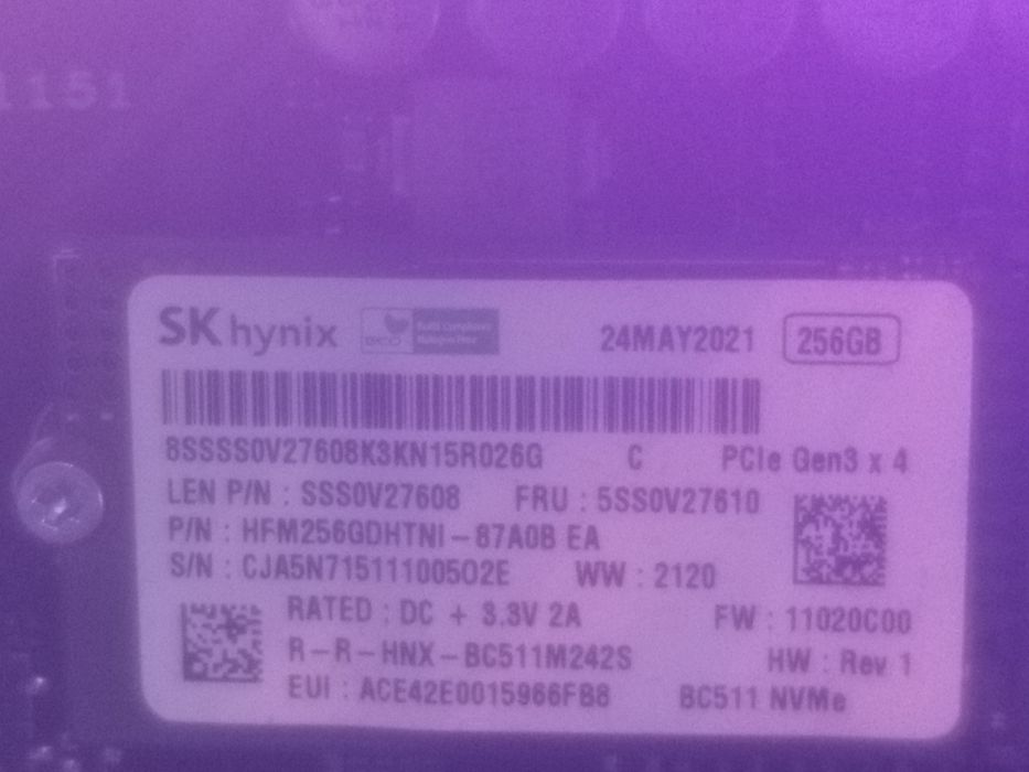 Vând kit Intel 7 7700 16GB ram
