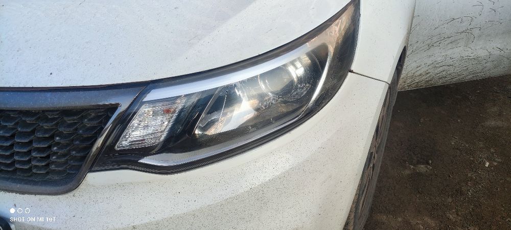 Продам или обменяю фары с линзами би-лед на Киа Рио 3