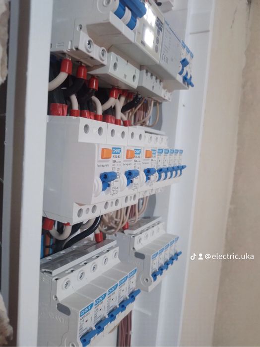 Услуга электрика дешего и качественно