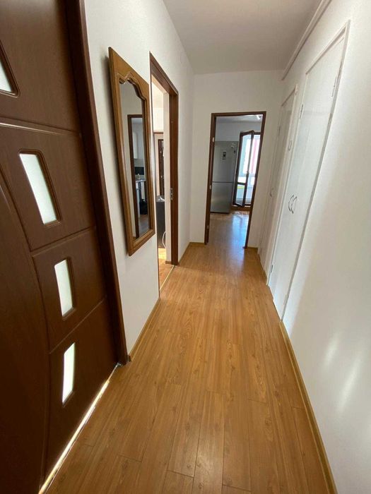 Apartament in chirie 3 camere pe  Alexandru Vlahuta 63