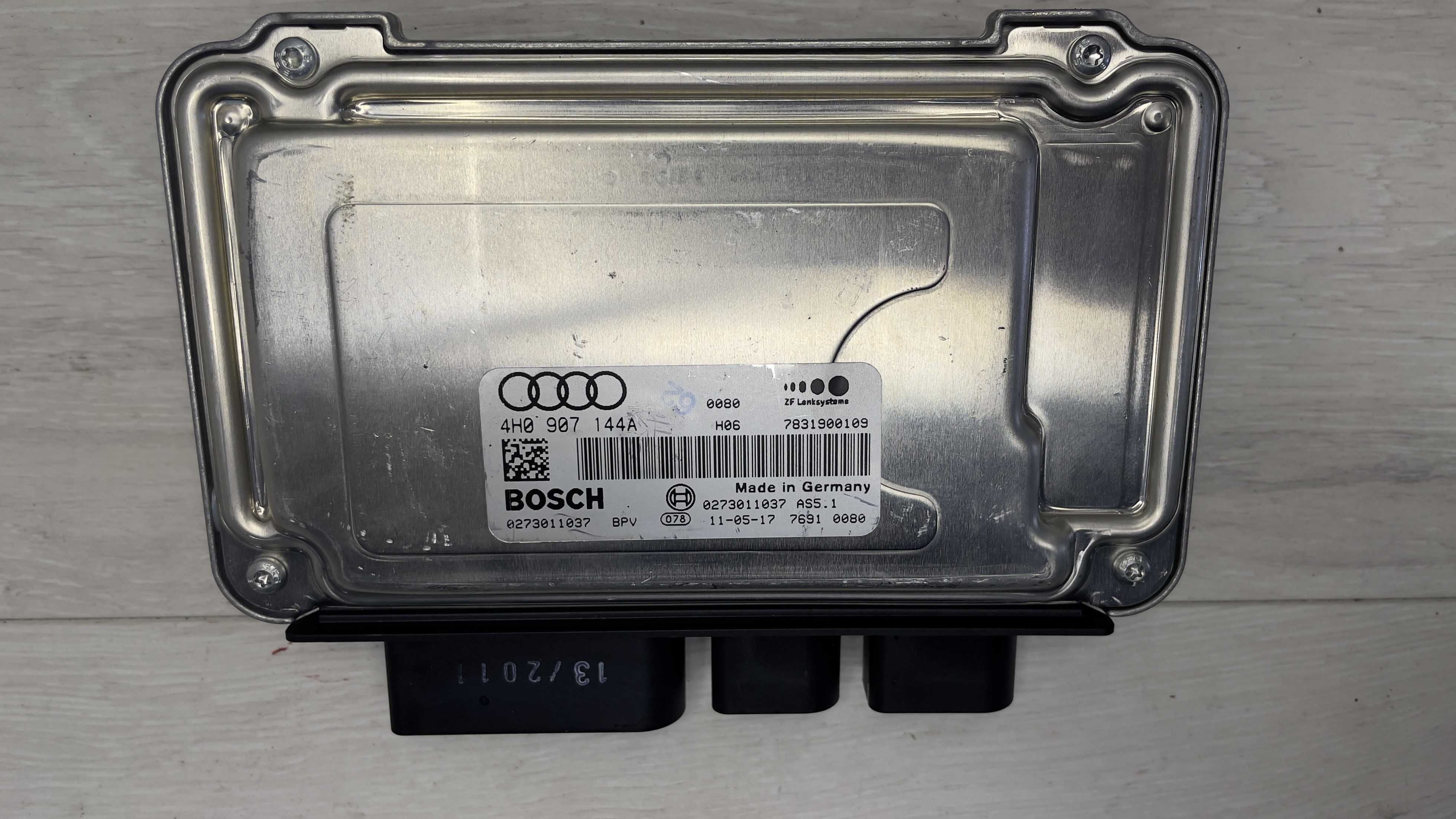 Модул кормилно управление AUDI A8 4H0907144A