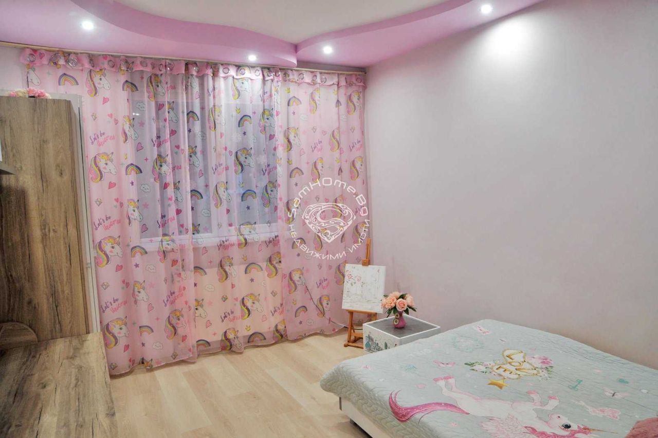 Продава се Четиристаен апартамент в Варна, Колхозен пазар - 96 кв.м за 1875 €/кв.м - Снимка #3