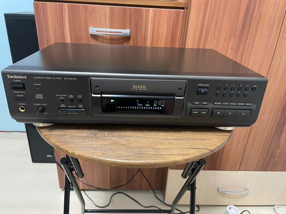 Technics SL-PS670A Compact Disc