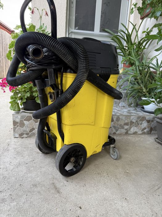 OCAZIEEE!!! Aspirator industrial Karcher NT 611 Eco K