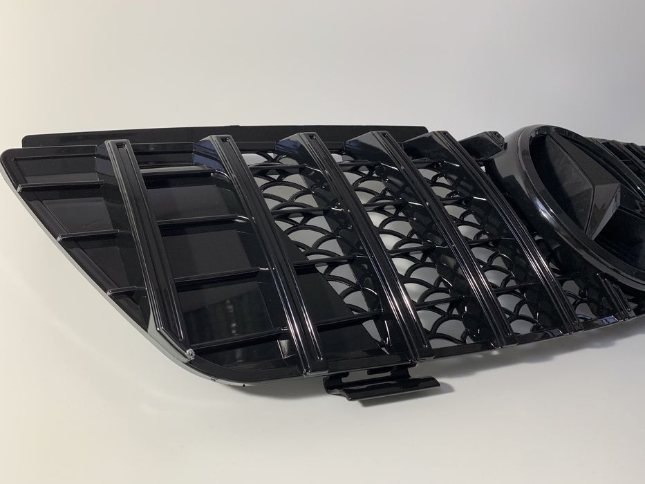 Решетка за Mercedes ML GT Black W164 05-08 преди фейса