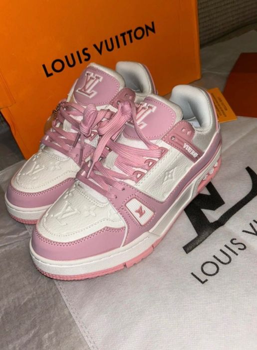 Adidasi Louis Vuitton 38