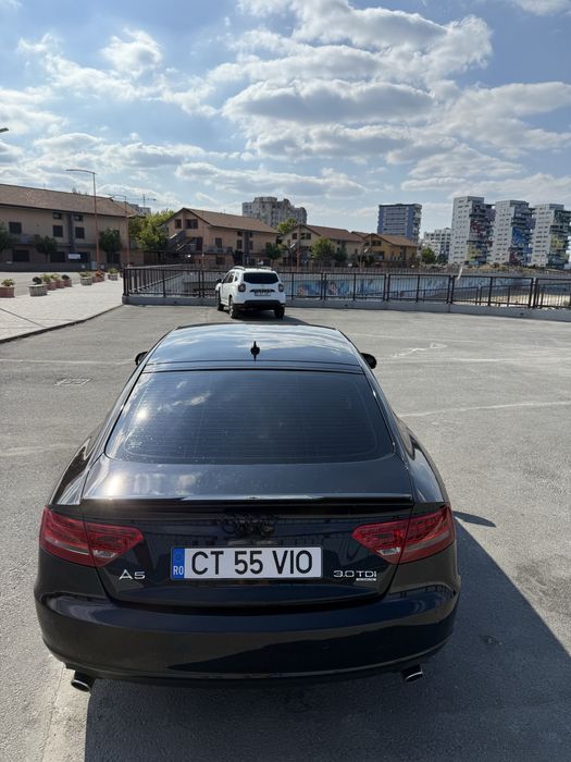 Vând Audi A5 3.0 TDI, 245 CP quattro