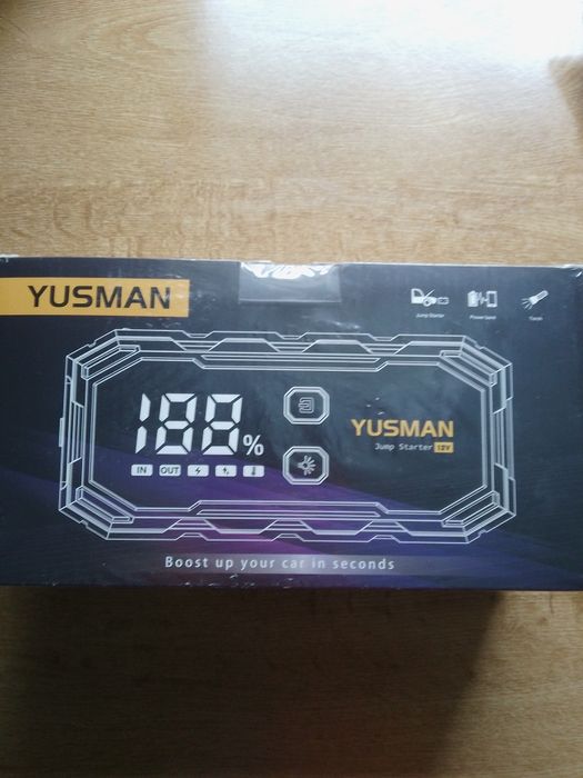 Baterie YUSMAN Jump starter 12V,noua