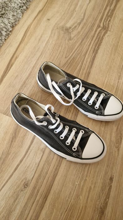 Teneși Converse stare foarte buna