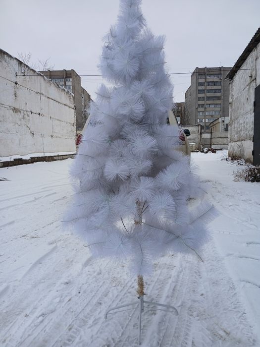 Ёлка искусственный