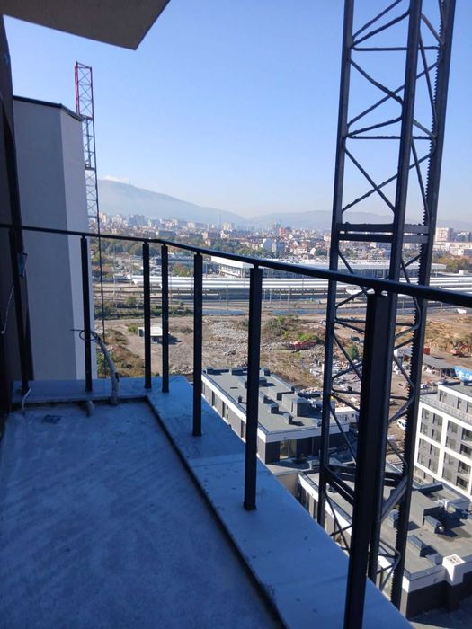 Продава двустаен апартамент в Капитол Резидънс