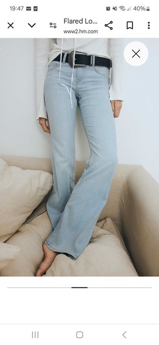 Blugi evazati Hm cu eticheta