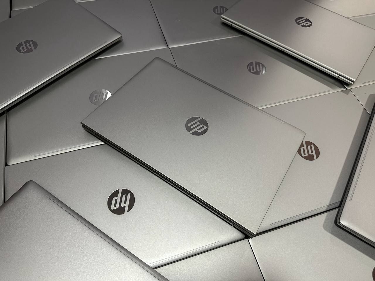 HP PROBOOK kuchli Core I7 13-avlod biznes klass notebook YANGIdek