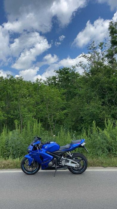 HONDA CBR 600RR 2005