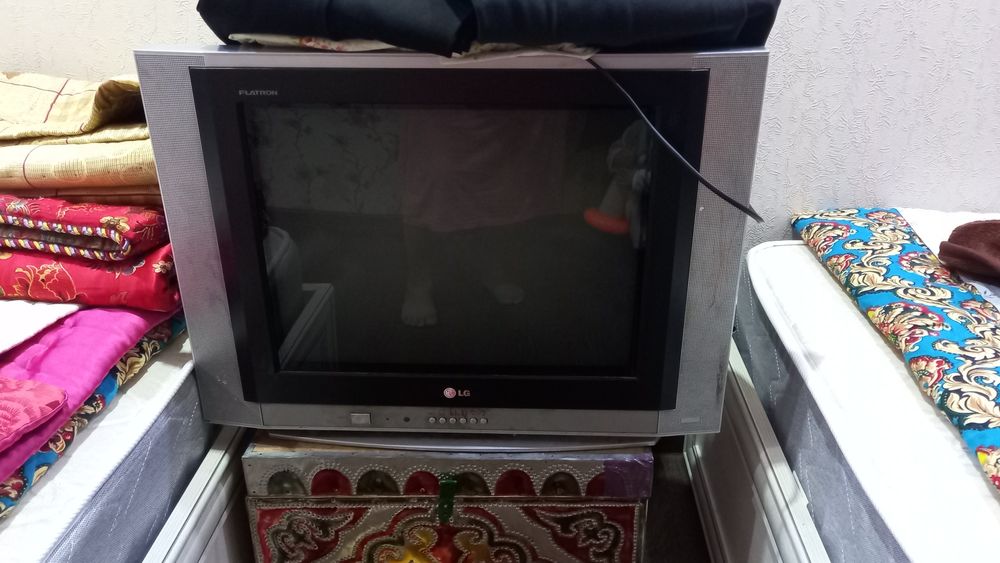 Продаётся LG телевизор