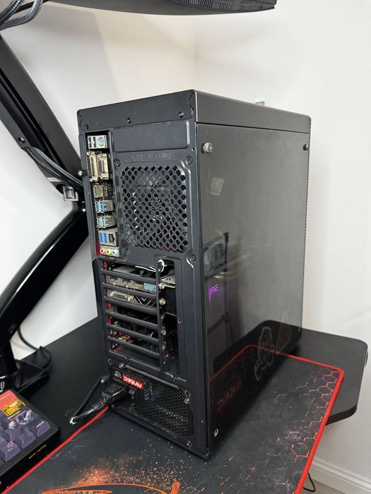 Calculator Gaming Ryzen 5 2600, RX 580-8GB/ 16 Gb RAM - 3200MHz