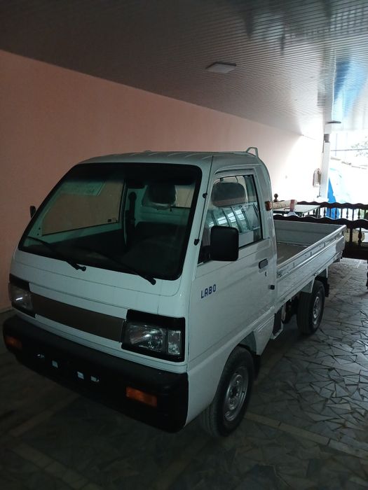 Laboda dastavka xizmati shaxar bo'ylab