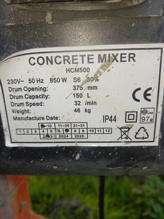 Betoniera   850 w , 165 kg . Aer .centrala gaz