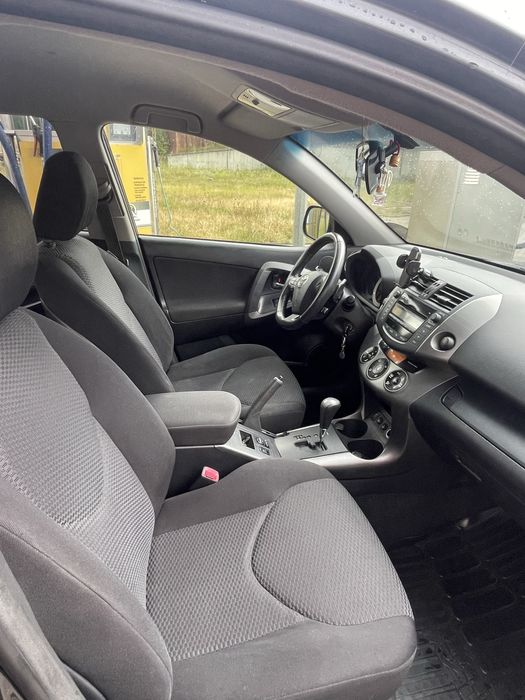 Toyota RAV4 2010 2.2 TDI