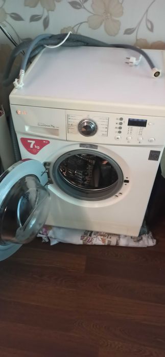 Запазена пералня LG f1422qd - Direct Drive