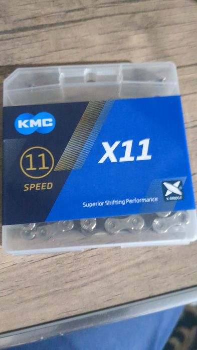 Цепь 11 скоростей kmc