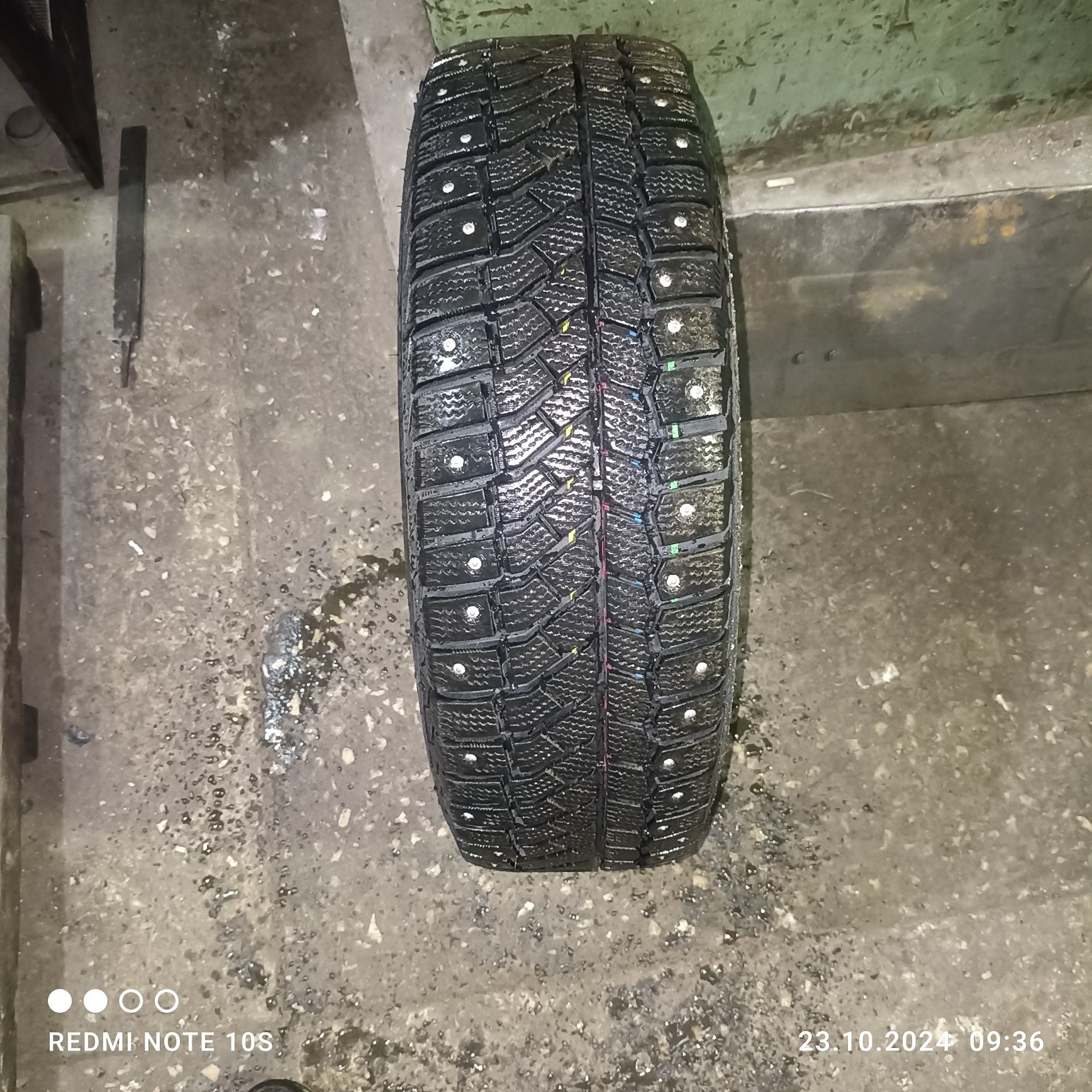 Продам зимние шины