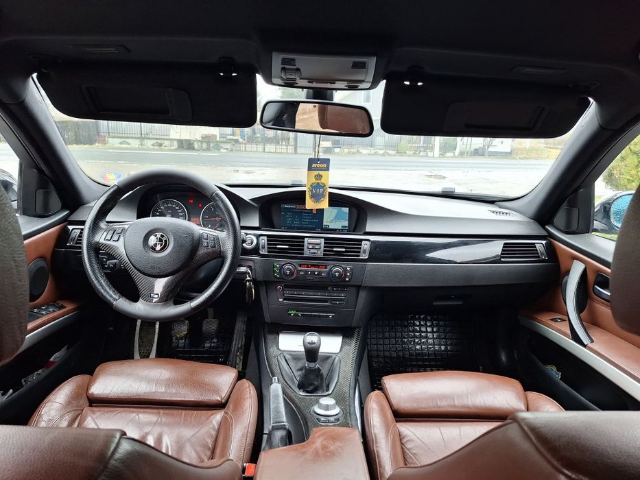 Vând BMW seria 3 E90