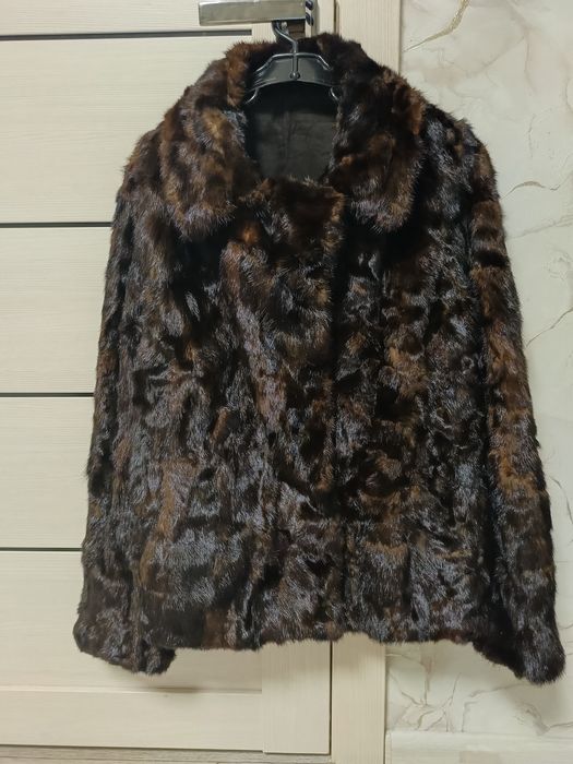 Продам норковую шубу