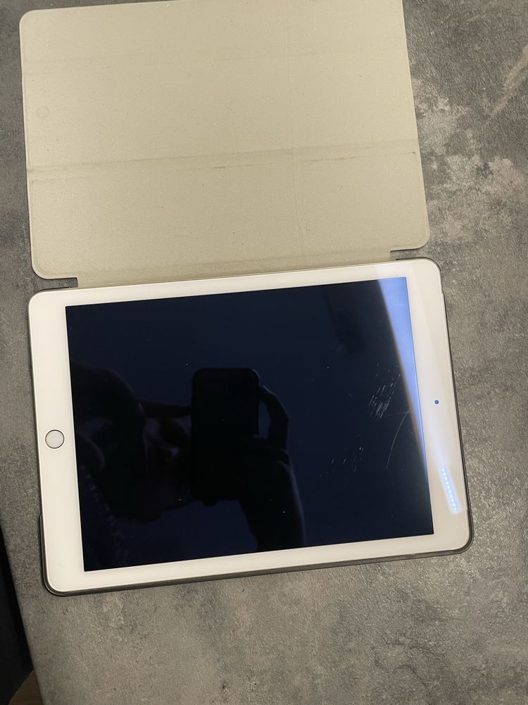 Apple iPad Air 2