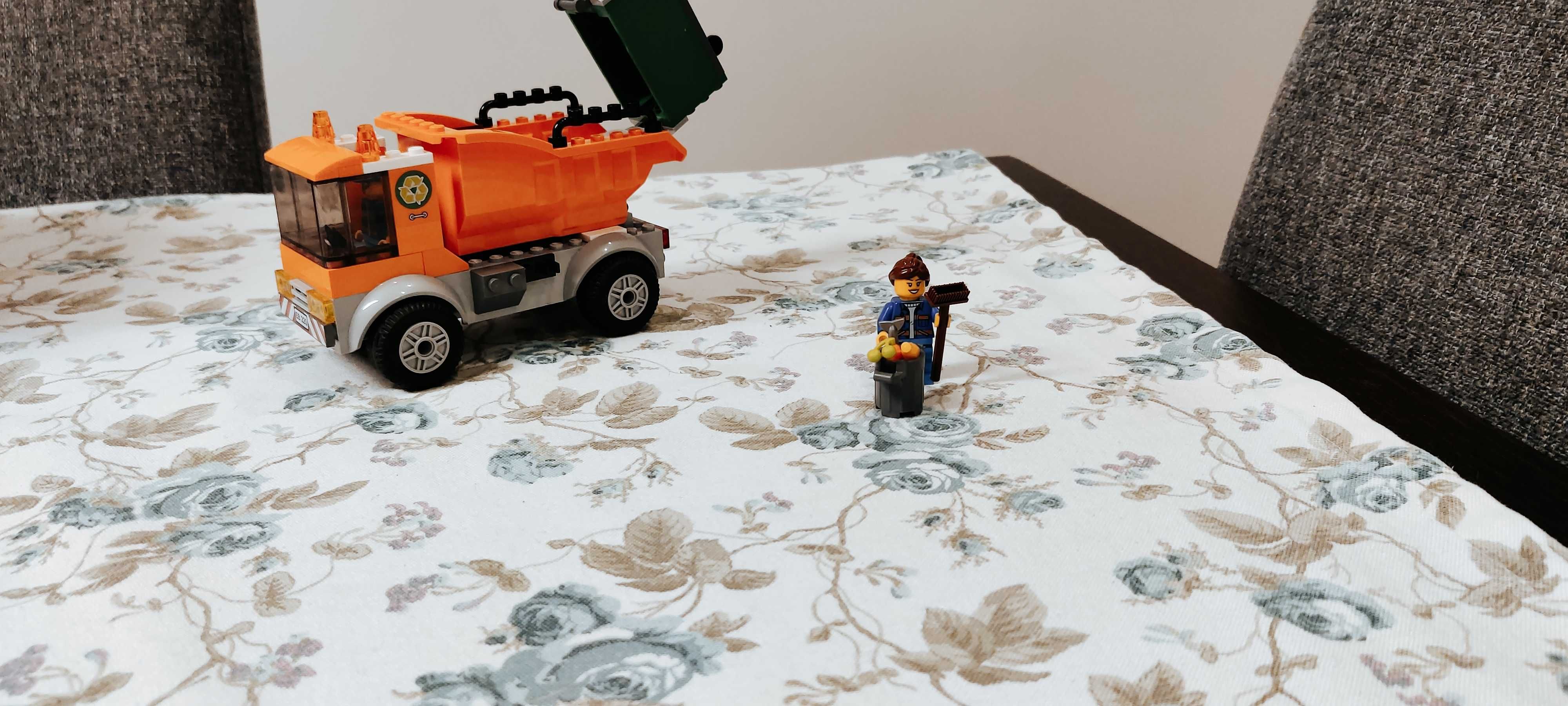 Лего Изследователски робот,Спасителен хеликоптер и Боклукчийски камион