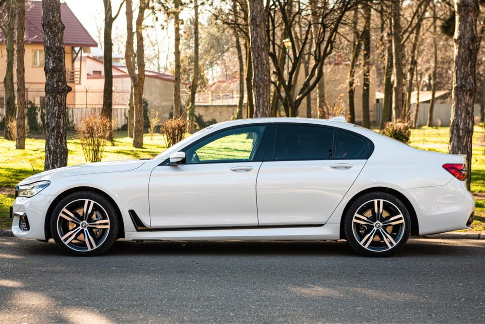 BMW seria 740 xdrive EXTRA FULL